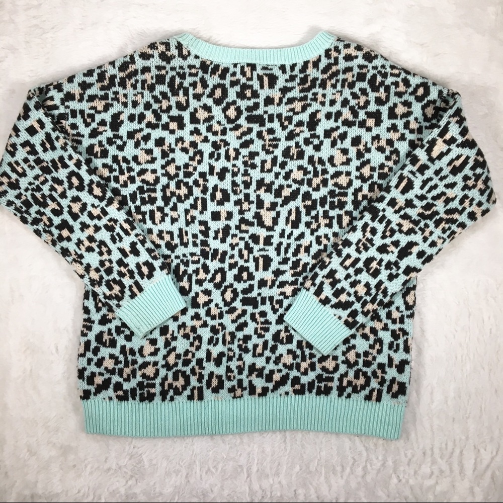 VS PINK ~ Mint Leopard Print Oversized Sweater - Picture 2 of 8